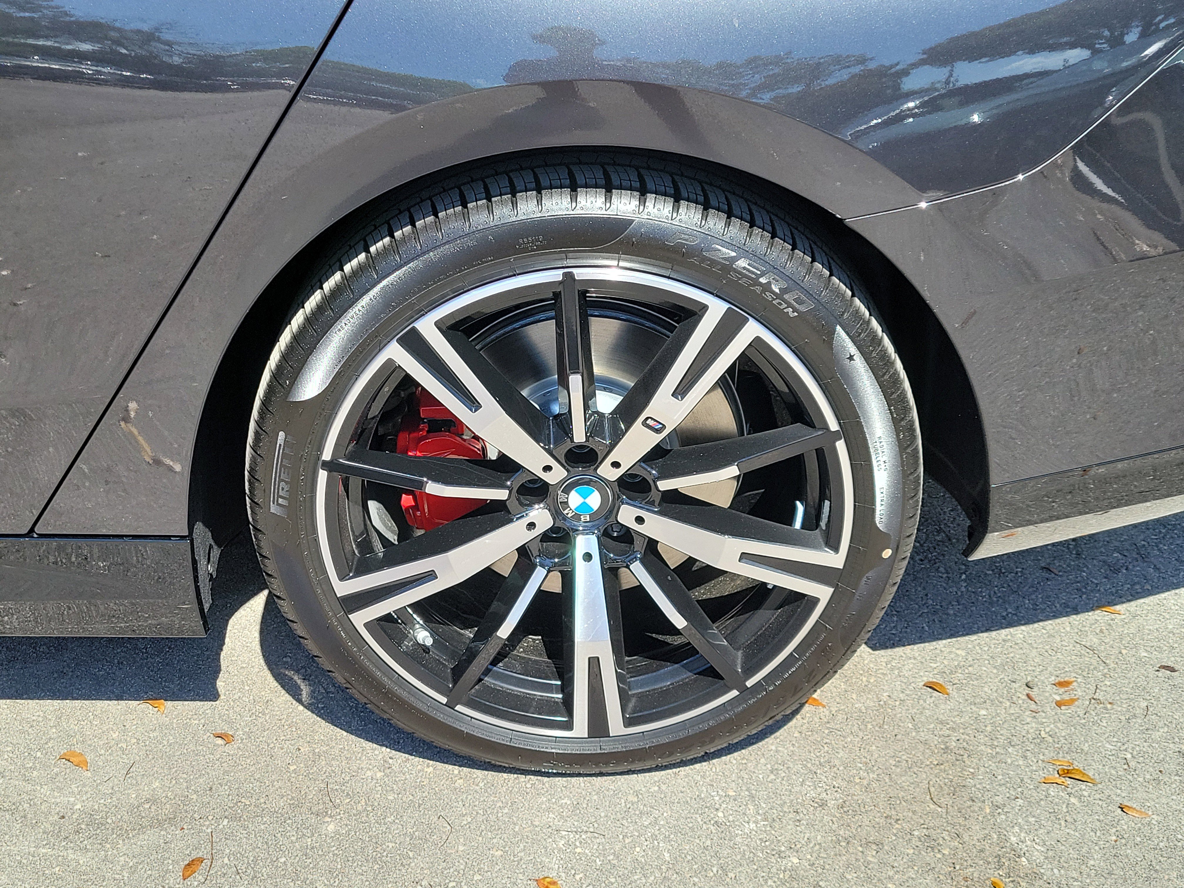 New 2026 BMW 540i xDrive AWD/4WD image 8