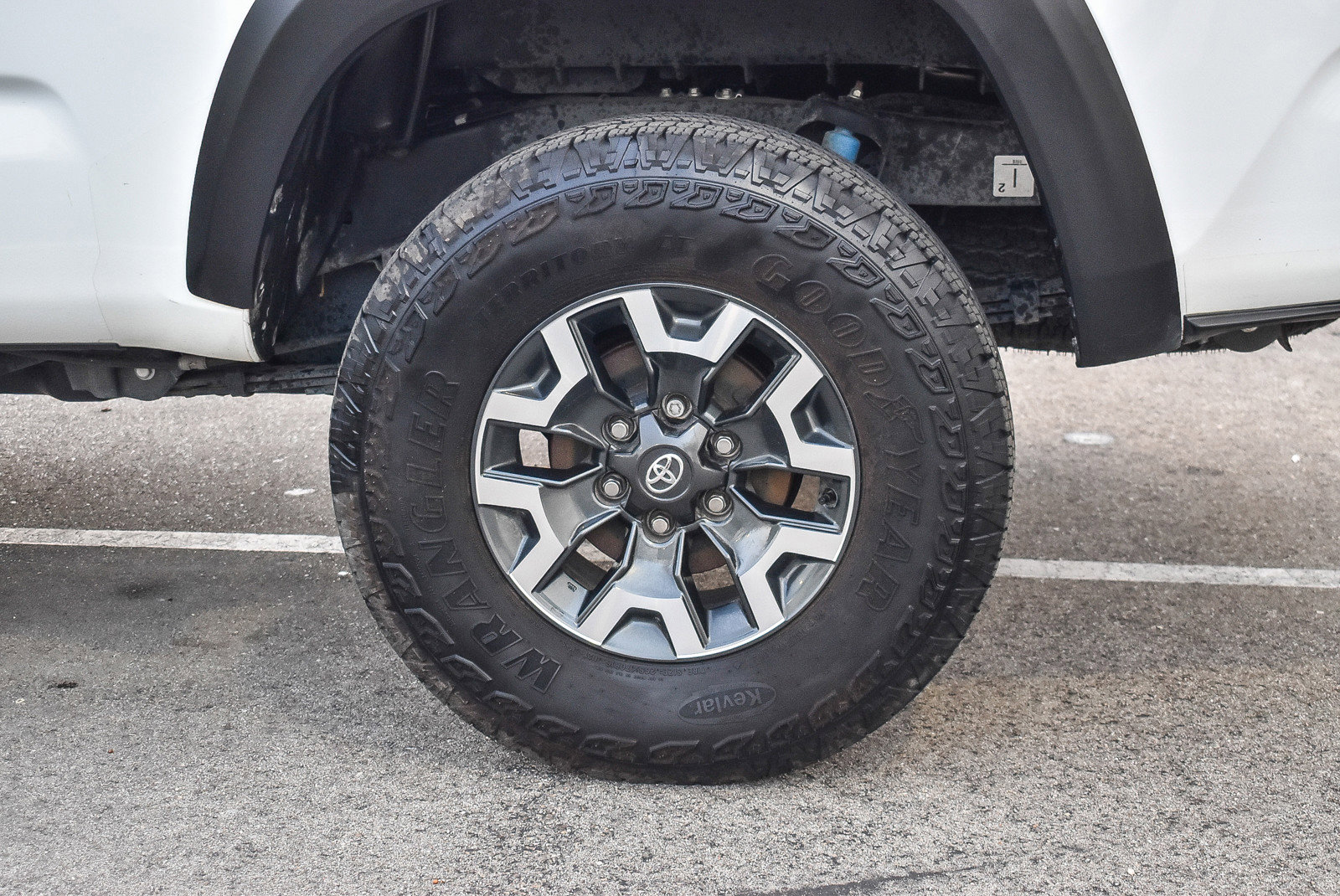 Used 2023 Toyota Tacoma TRD Off-Road image 13