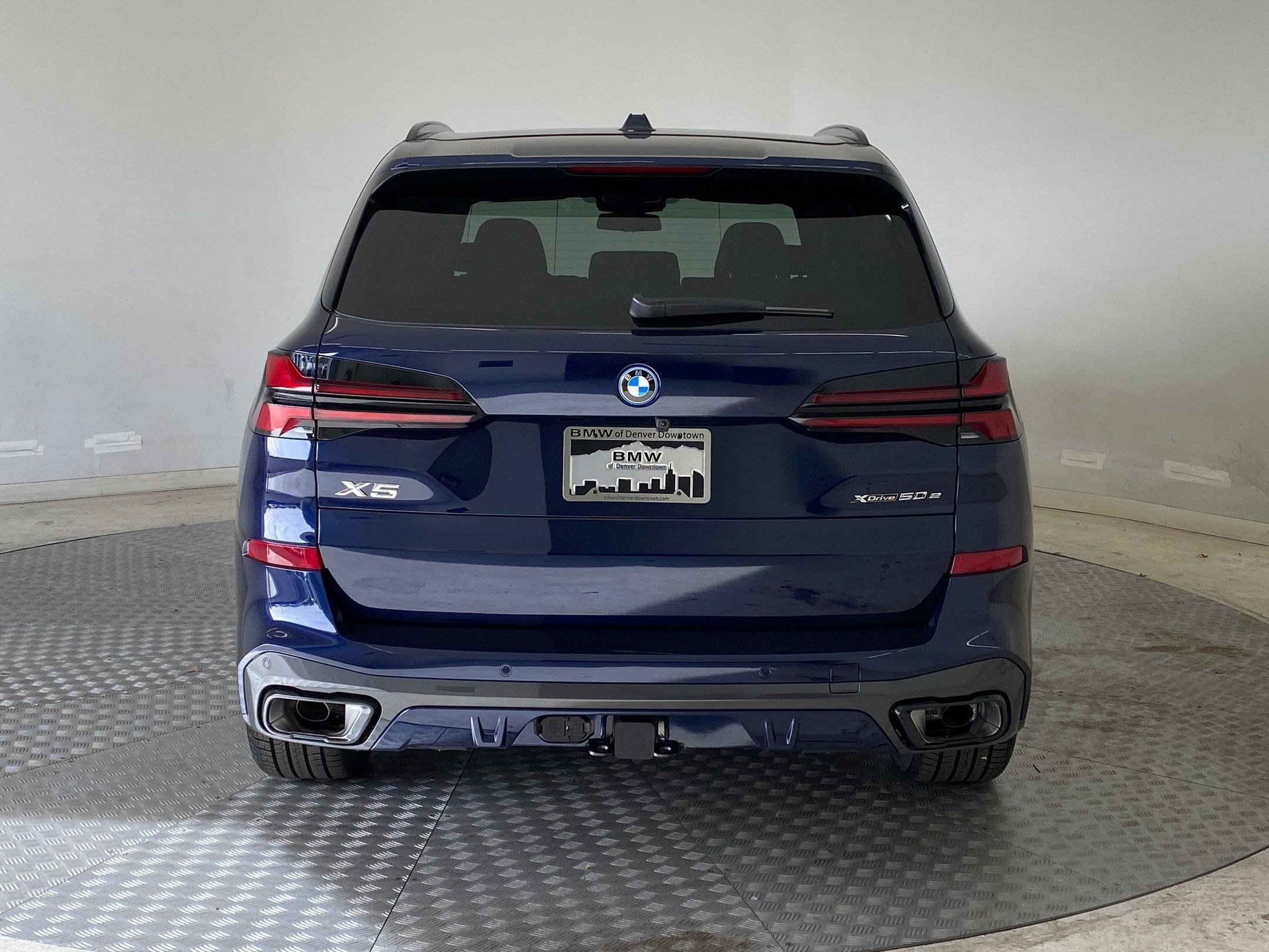 New 2026 BMW X5 xDrive50e w/ Executive Package image 10