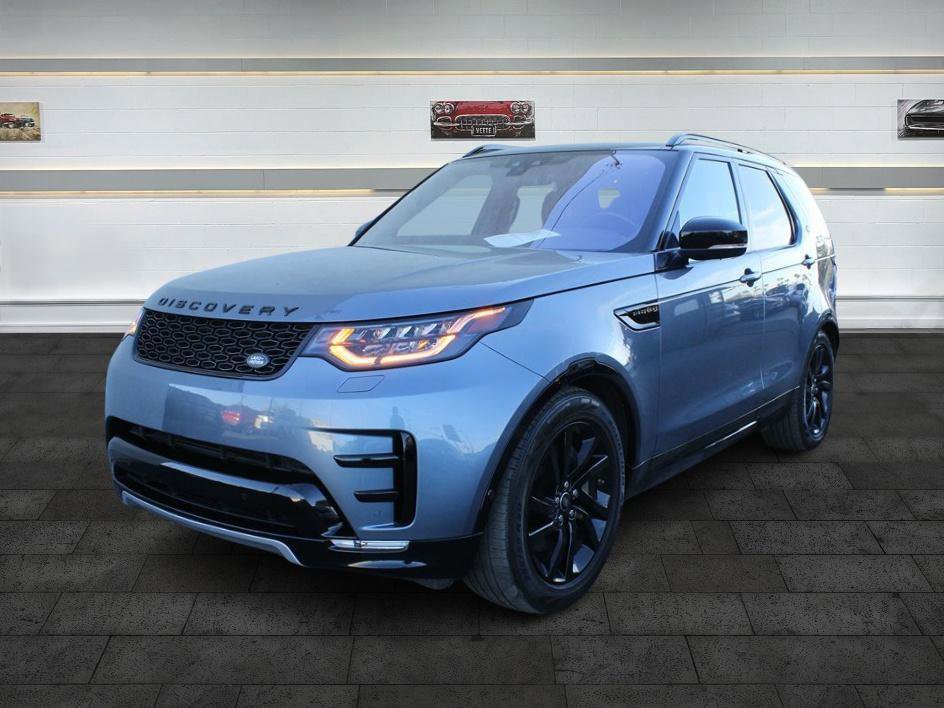 Used 2020 Land Rover Discovery Landmark image 3