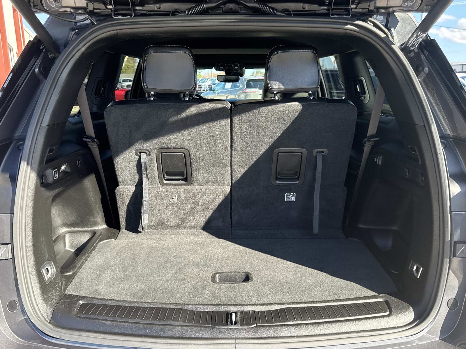 Used 2024 Jeep Grand Cherokee L Altitude image 8