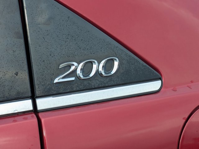 Used 2012 Chrysler 200 Touring FWD image 22