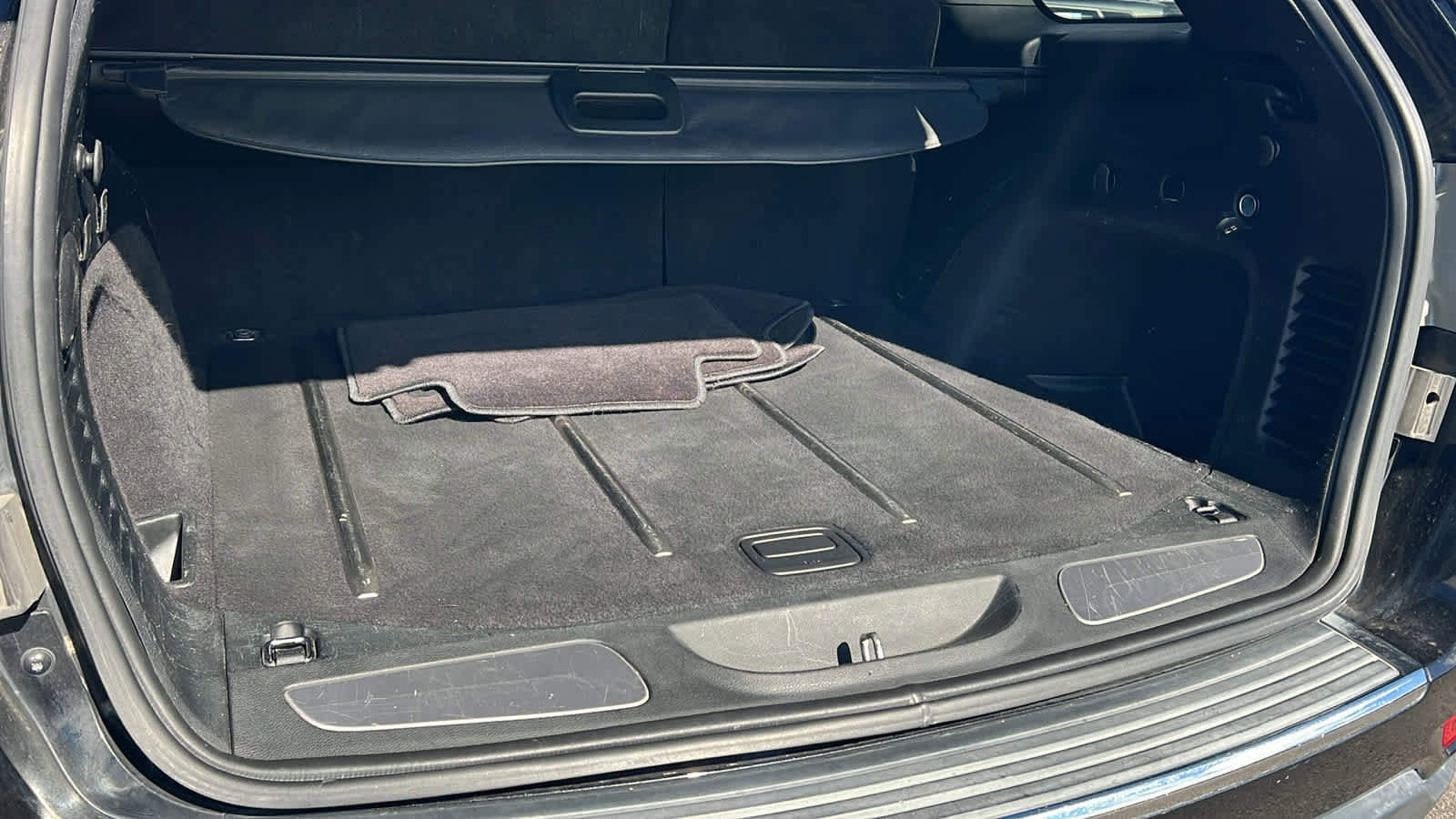 Used 2016 Jeep Grand Cherokee Limited image 27