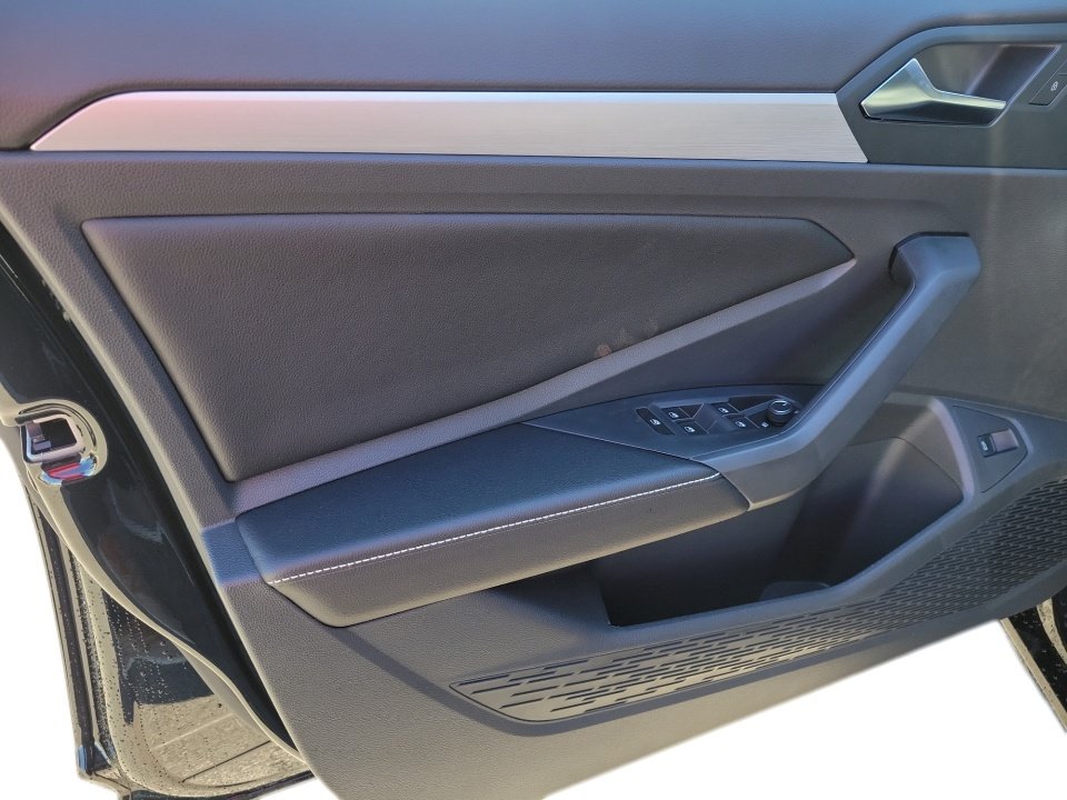 Certified 2026 Volkswagen Jetta Sport FWD image 32