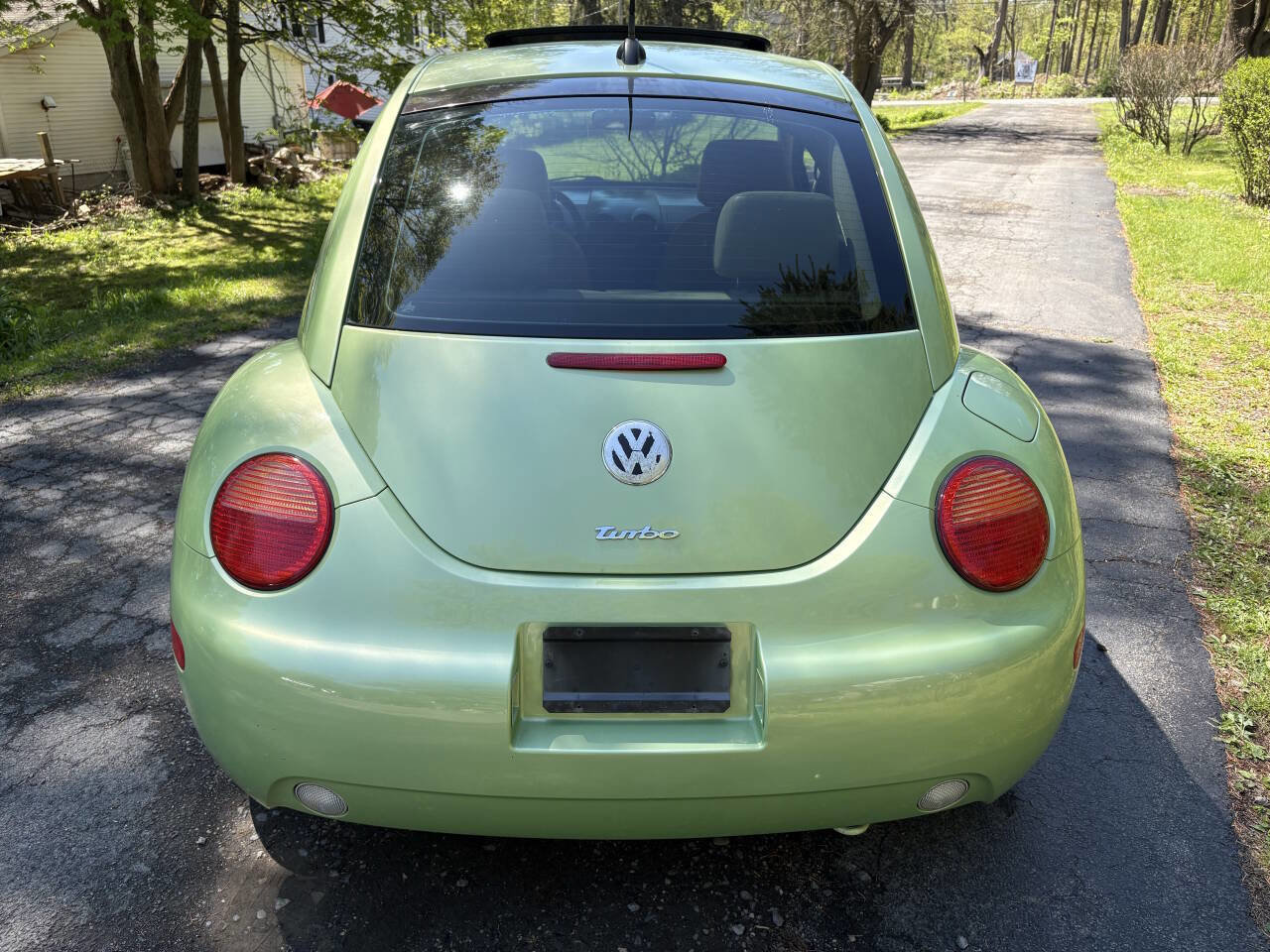 Used 2005 Volkswagen Beetle GLS FWD image 5