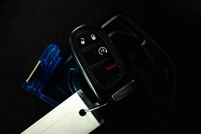 Used 2014 RAM 1500 Laramie w/ Convenience Group image 22