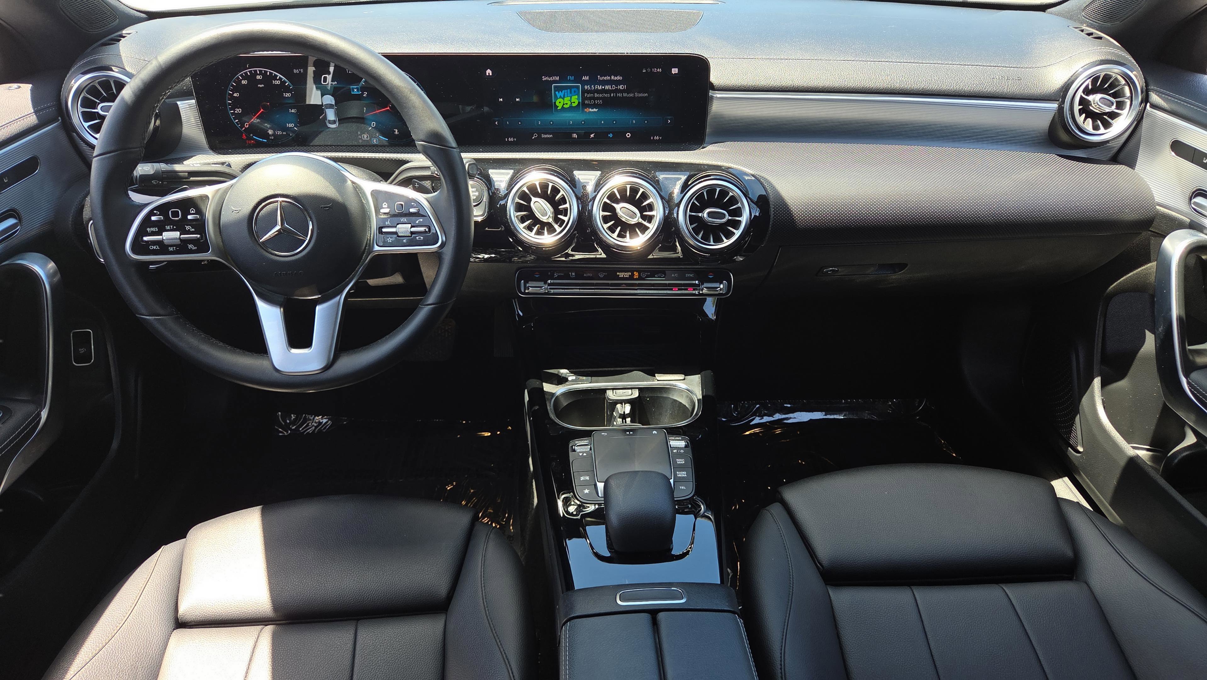Used 2021 Mercedes-Benz CLA 250 image 12