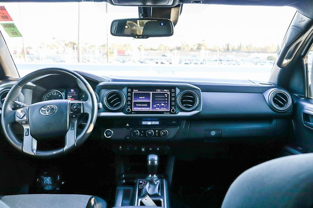 Used 2022 Toyota Tacoma TRD Off-Road w/ Technology Package RWD image 14