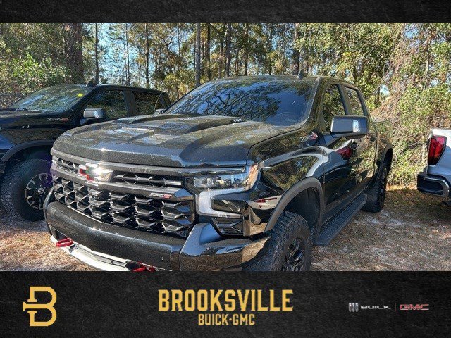 Used 2023 Chevrolet Silverado 1500 ZR2 w/ Technology Package image 1