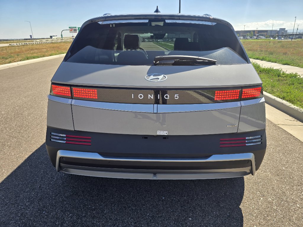 New 2025 Hyundai Ioniq 5 SEL image 4
