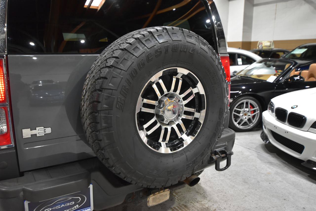 Used 2009 HUMMER H3 Luxury AWD/4WD image 8