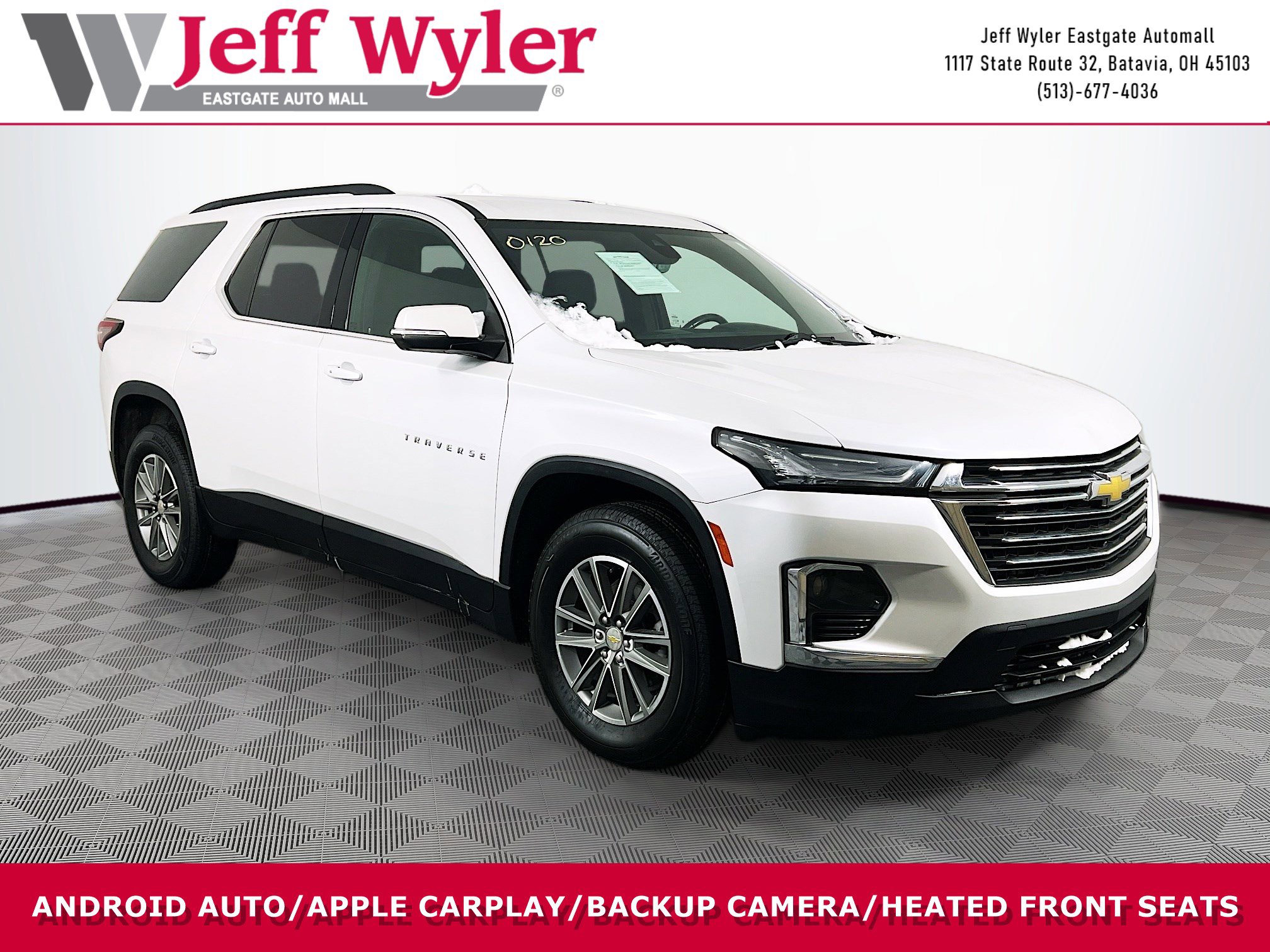 Used 2022 Chevrolet Traverse LT image 1