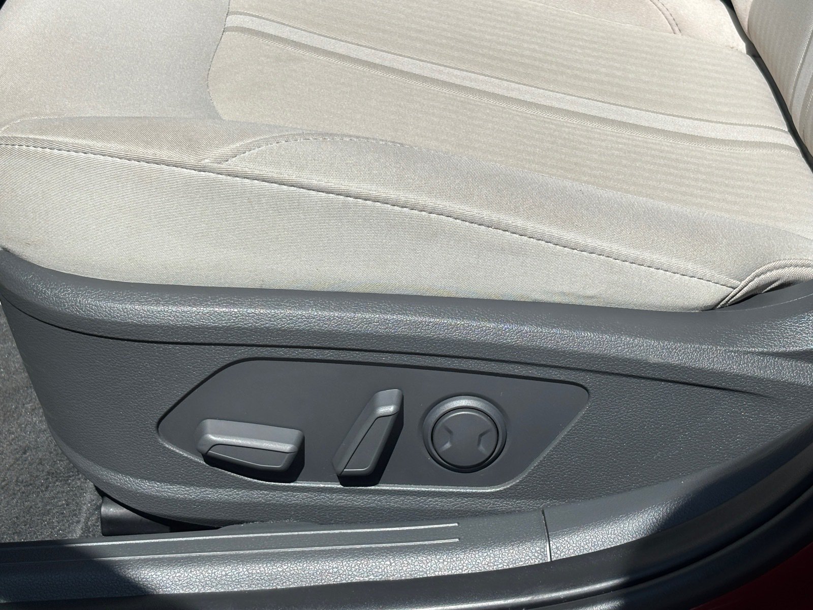 Used 2025 Hyundai Sonata SEL FWD image 24
