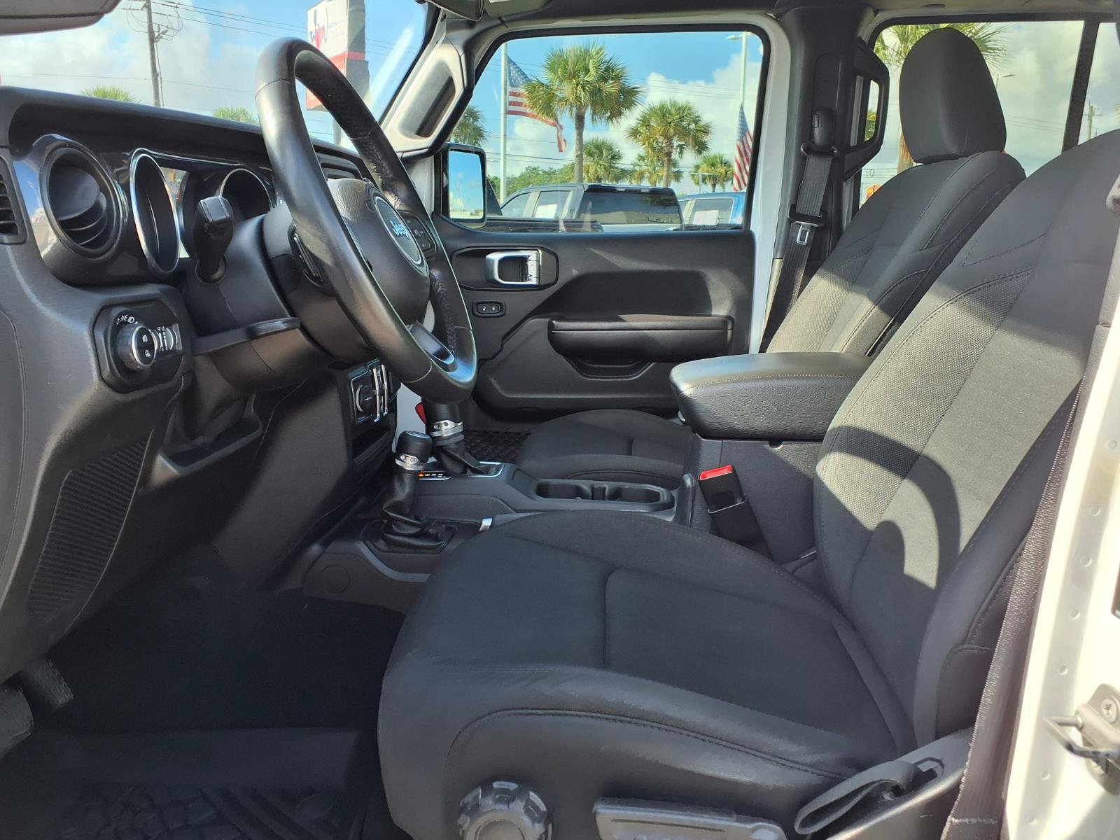 Used 2020 Jeep Gladiator Sport AWD/4WD image 25
