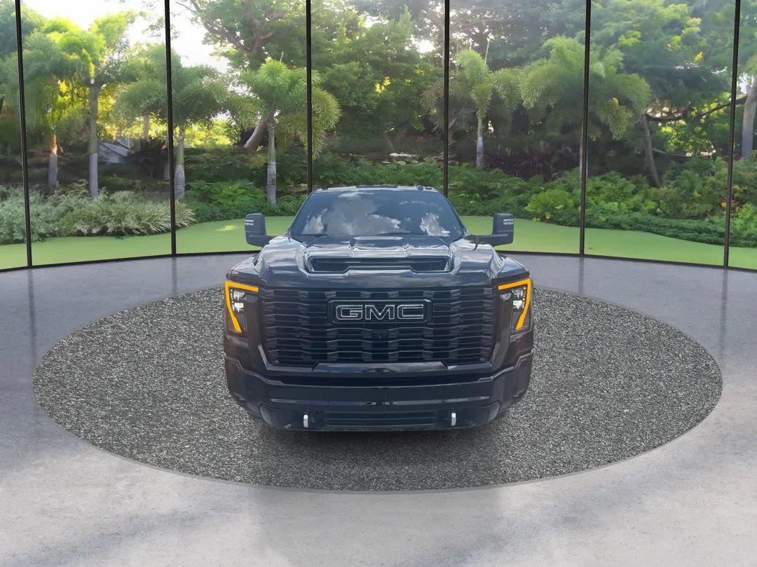 Used 2025 GMC Sierra 2500 Denali w/ Denali Reserve Package AWD/4WD image 2