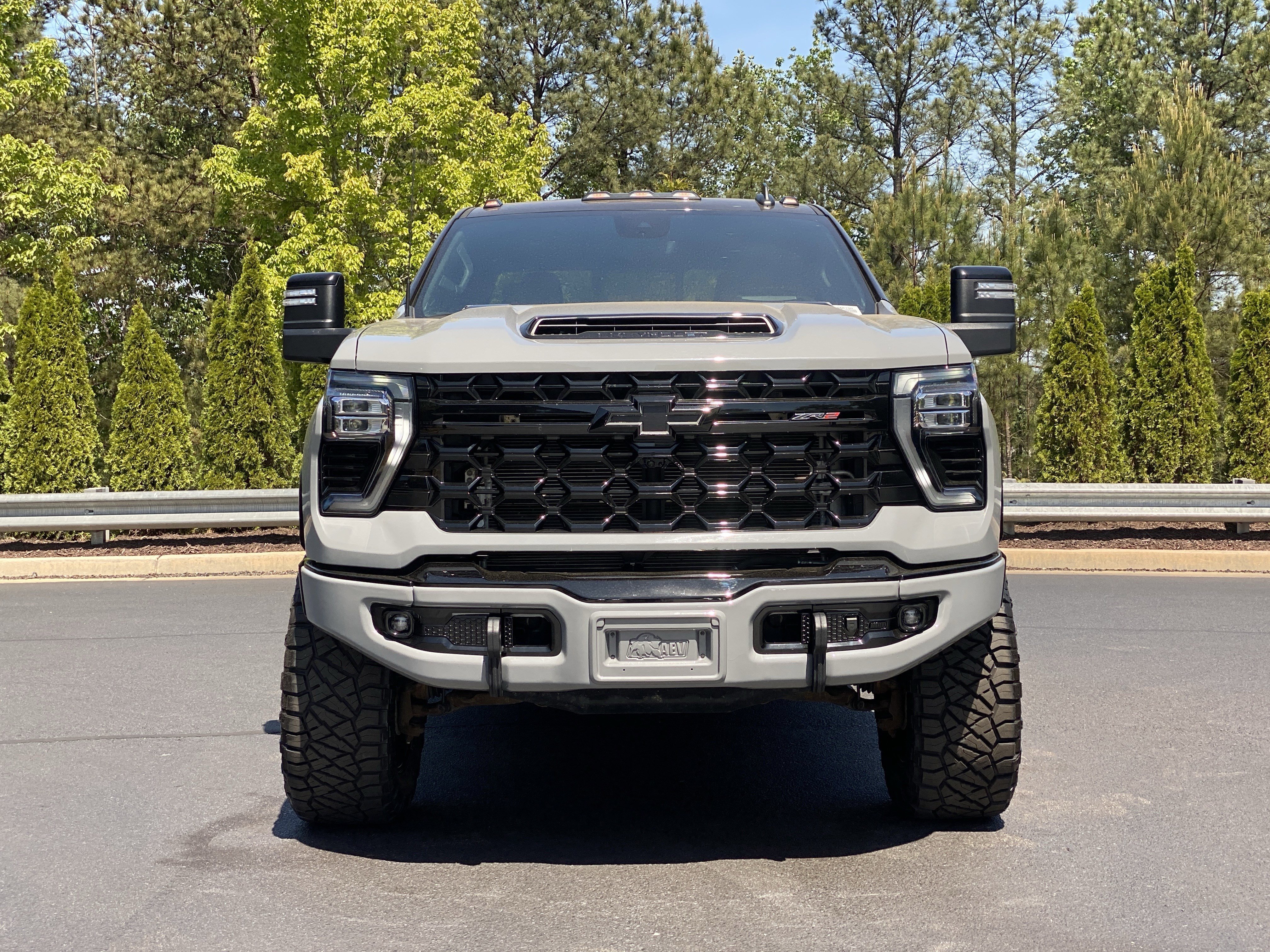 Used 2024 Chevrolet Silverado 2500 ZR2 w/ ZR2 Bison Edition AWD/4WD image 13