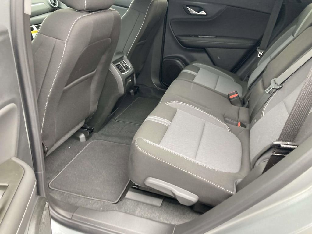 New 2026 Chevrolet Blazer LT w/ Midnight/Sport Edition image 12
