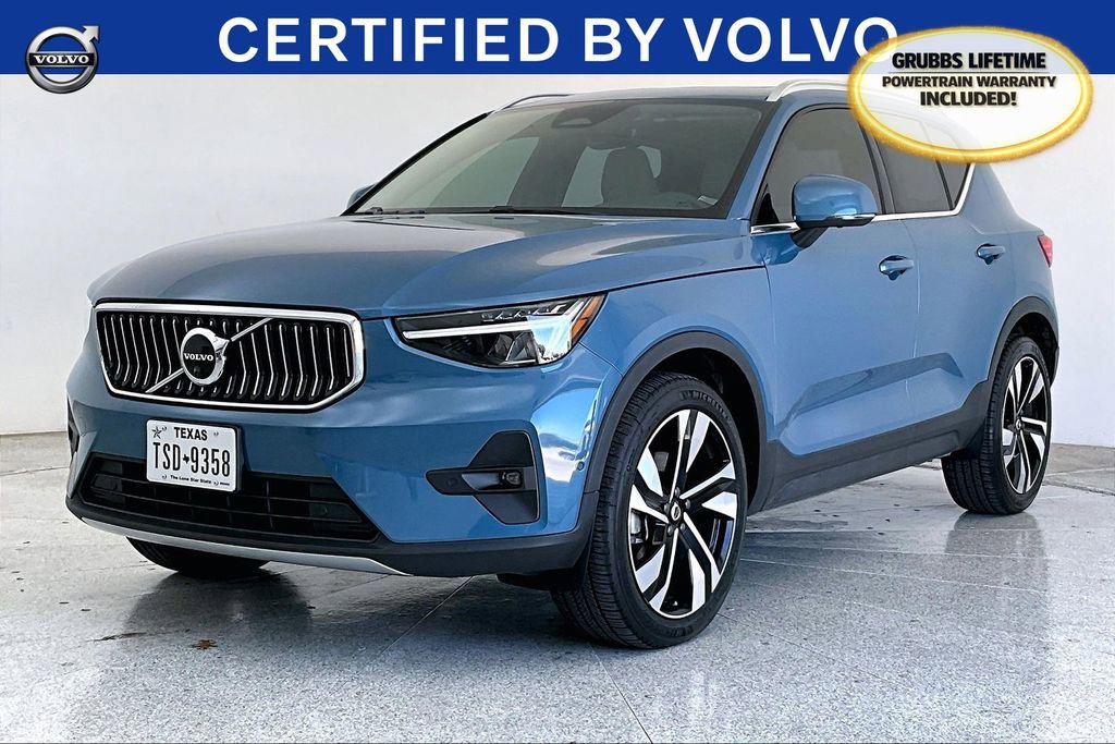 Used 2023 Volvo XC40 B5 Ultimate w/ Protection Package Premier image 15