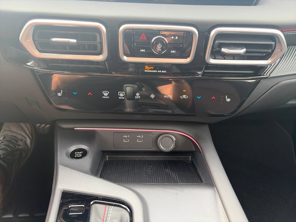 New 2026 Nissan Sentra SR w/ SR All Weather Package FWD image 18