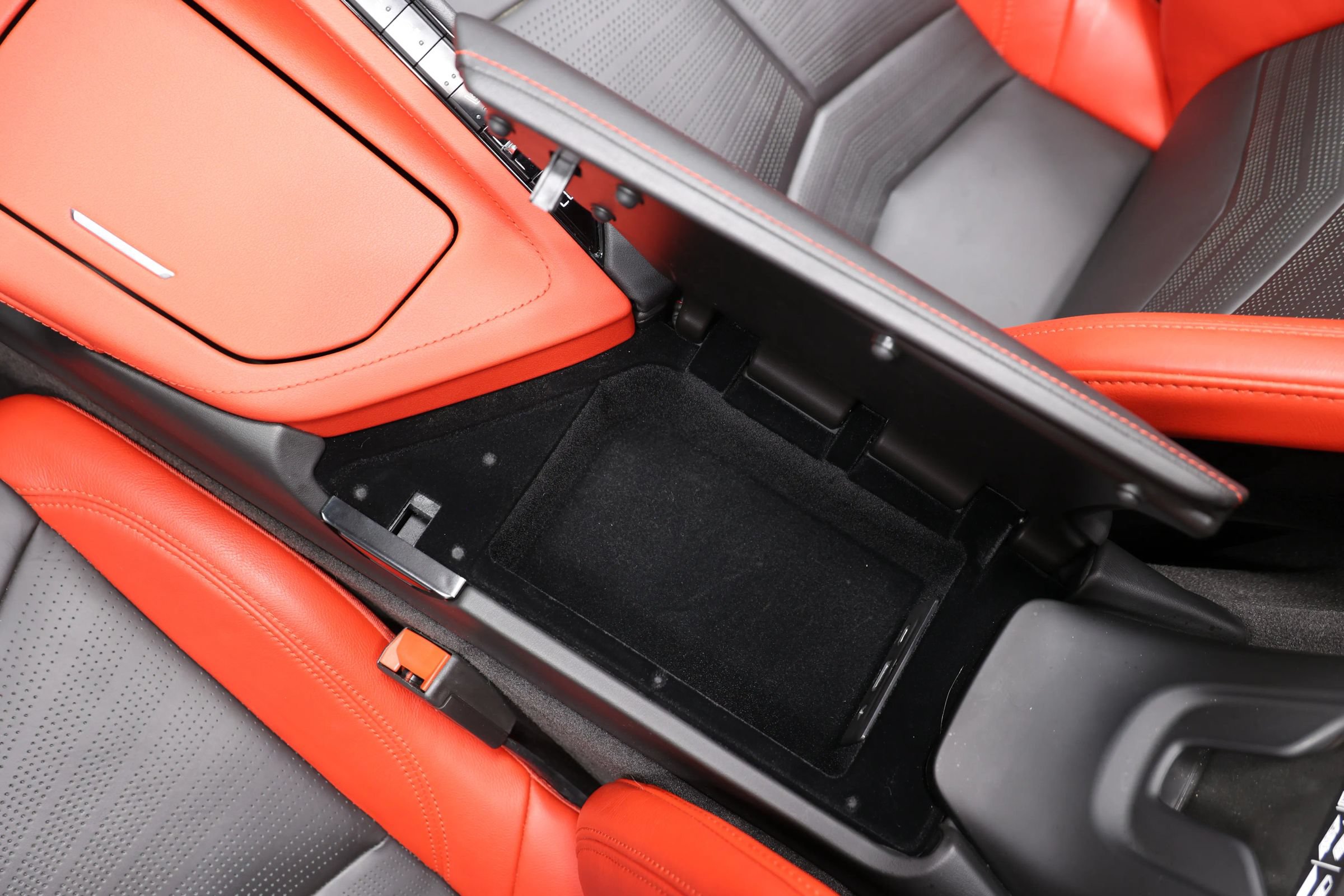 Used 2020 Chevrolet Corvette Stingray Preferred Cpe w/ 2LT Preferred Equipment Group RWD image 54