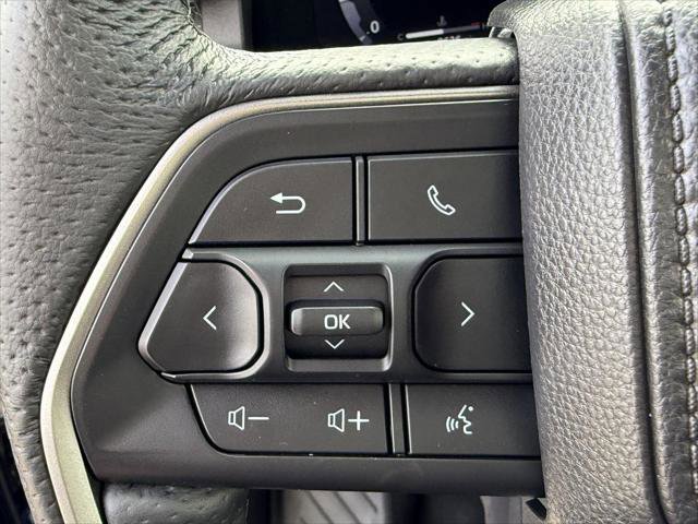 Certified 2025 Toyota Tacoma TRD Sport AWD/4WD image 21