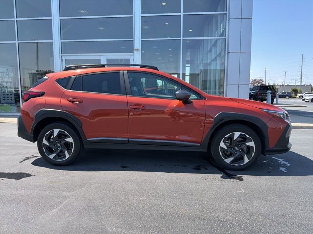Used 2024 Subaru Crosstrek 2.5i Limited w/ Crosstrek Mirror Package AWD/4WD image 8
