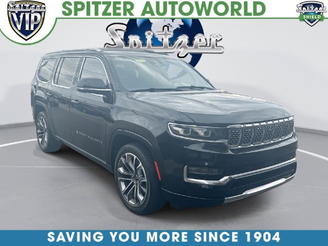 Used 2022 Jeep Grand Wagoneer Series III w/ Rear Seat Video Group 1 AWD/4WD image 1