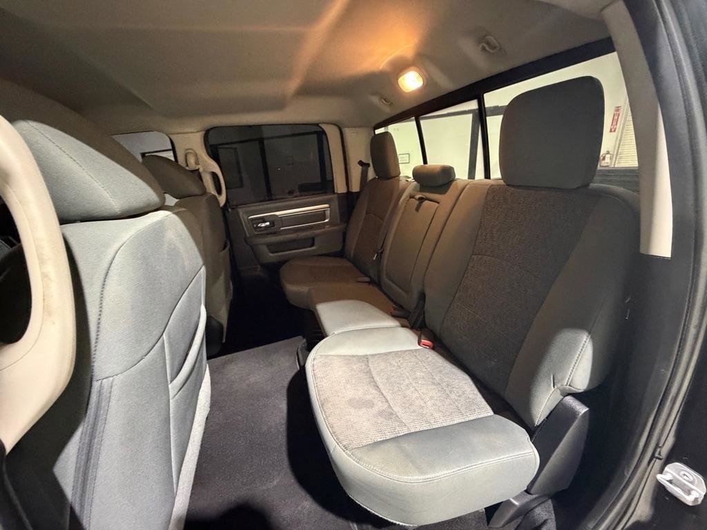 Used 2016 RAM 1500 Lone Star RWD image 28