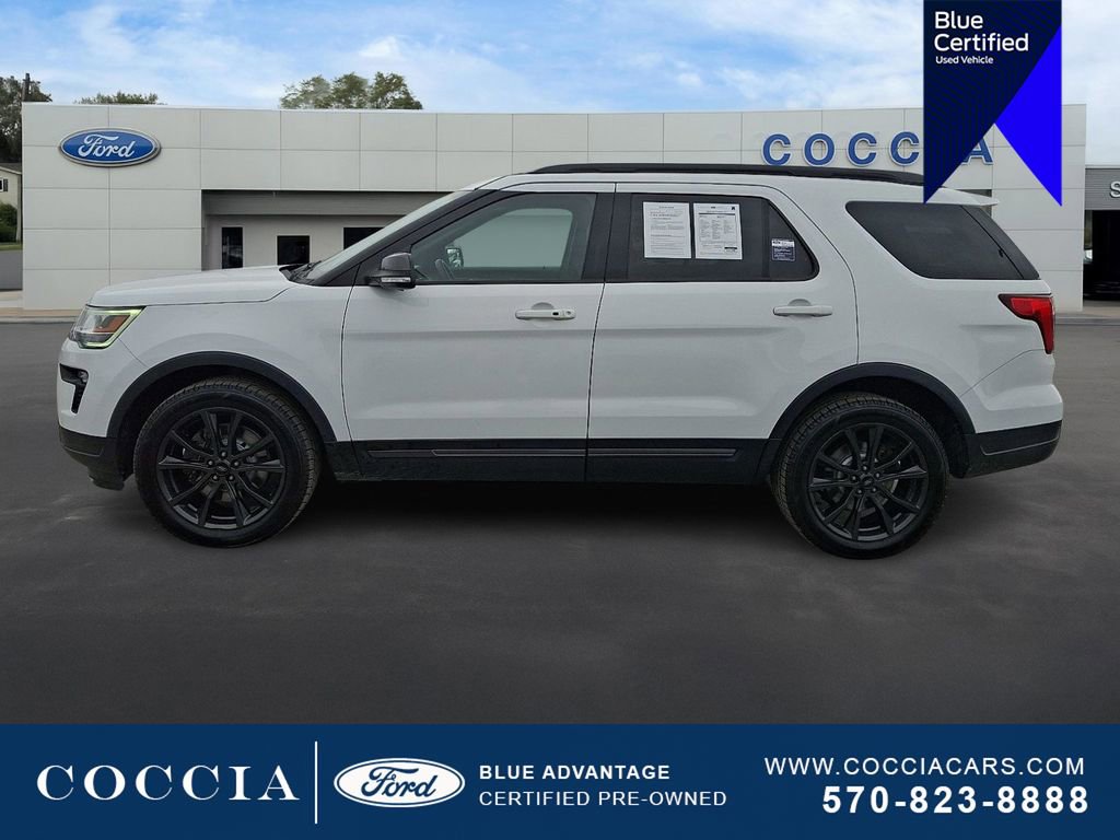 Certified 2018 Ford Explorer XLT w/ Equipment Group 202A image 7