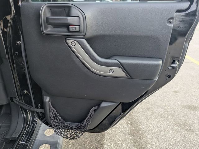 Used 2018 Jeep Wrangler Unlimited Sport S image 25