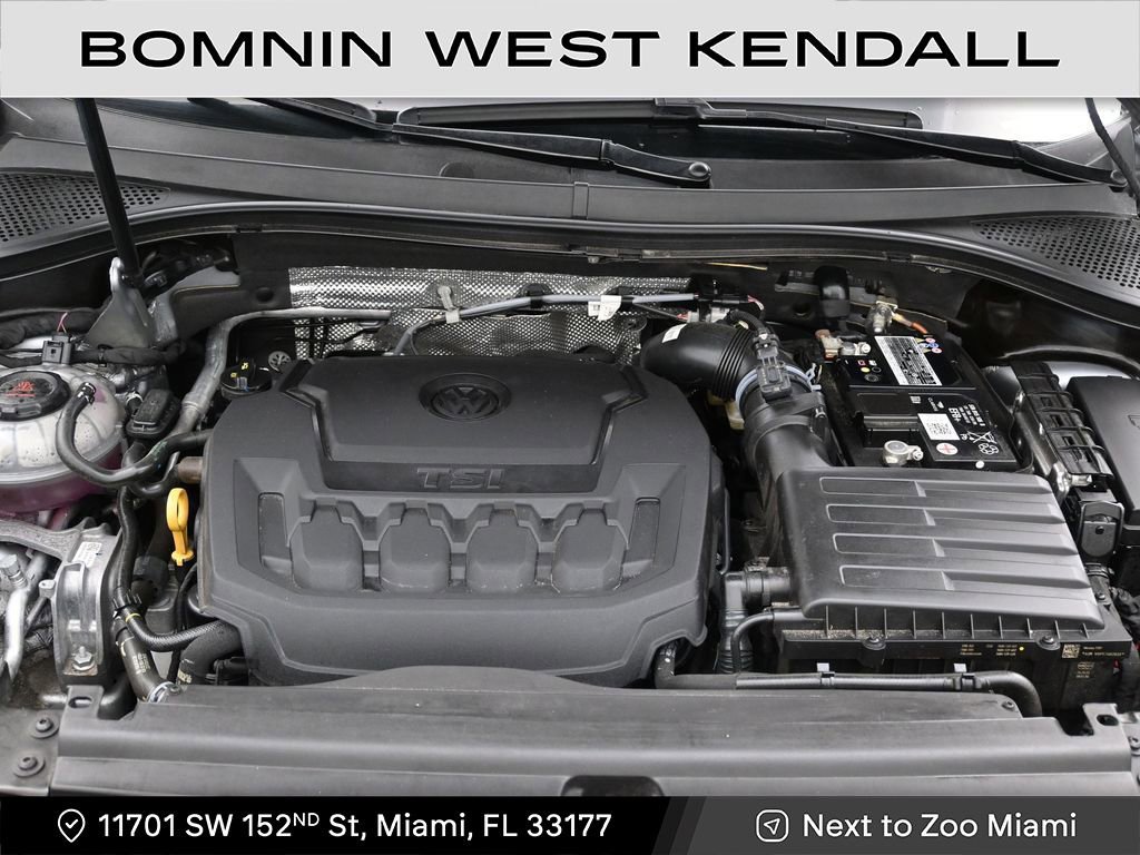 Used 2022 Volkswagen Tiguan SE R-Line image 12