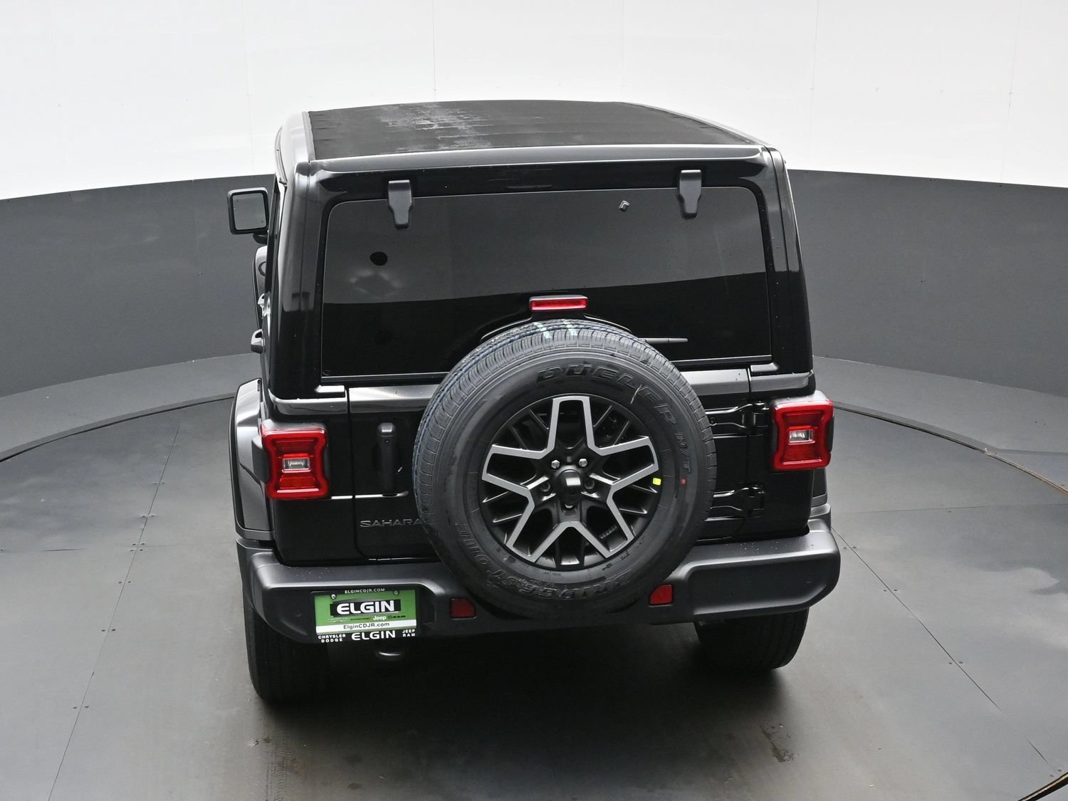New 2027 Jeep Wrangler Unlimited Sahara AWD/4WD image 24