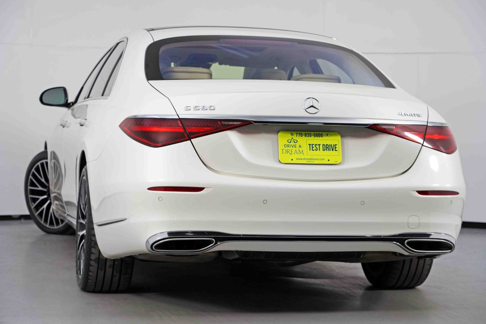 Used 2022 Mercedes-Benz S 580 4MATIC Sedan image 6