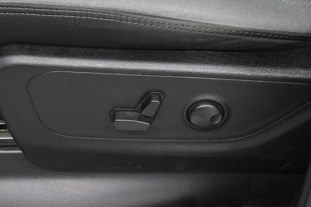 Used 2023 RAM 1500 Lone Star AWD/4WD image 24