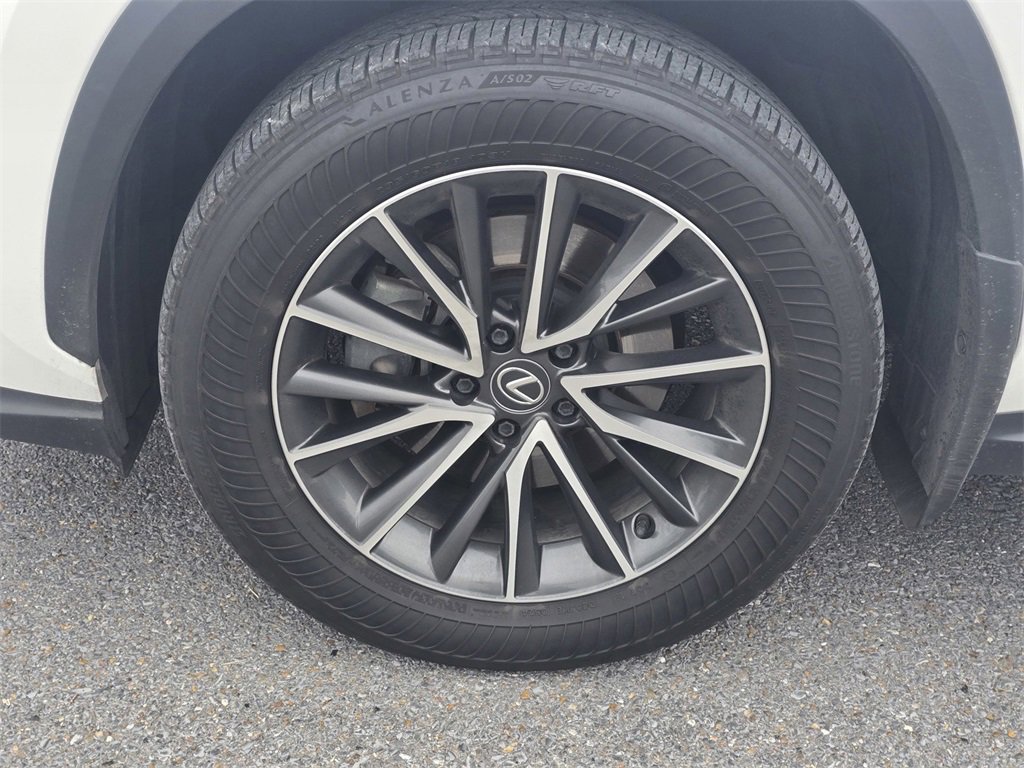 Used 2024 Lexus NX 350h AWD w/ Premium Package image 9