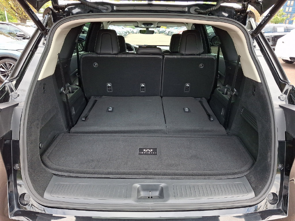 Certified 2026 INFINITI QX60 Luxe w/ Cargo Package AWD/4WD image 28