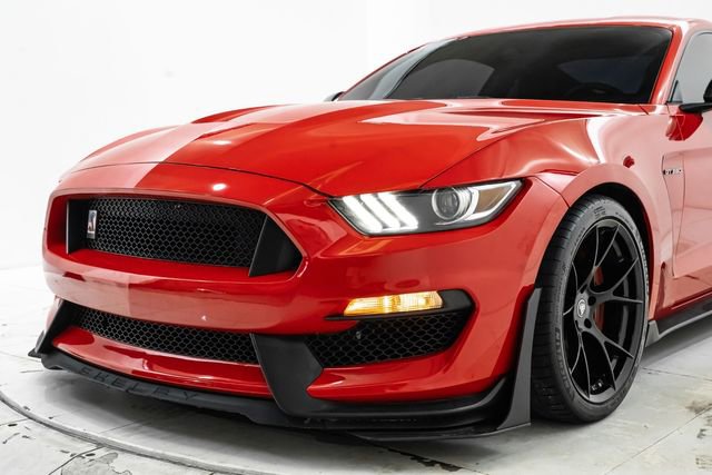 Used 2016 Ford Mustang Shelby GT350 w/ Technology Package RWD image 19