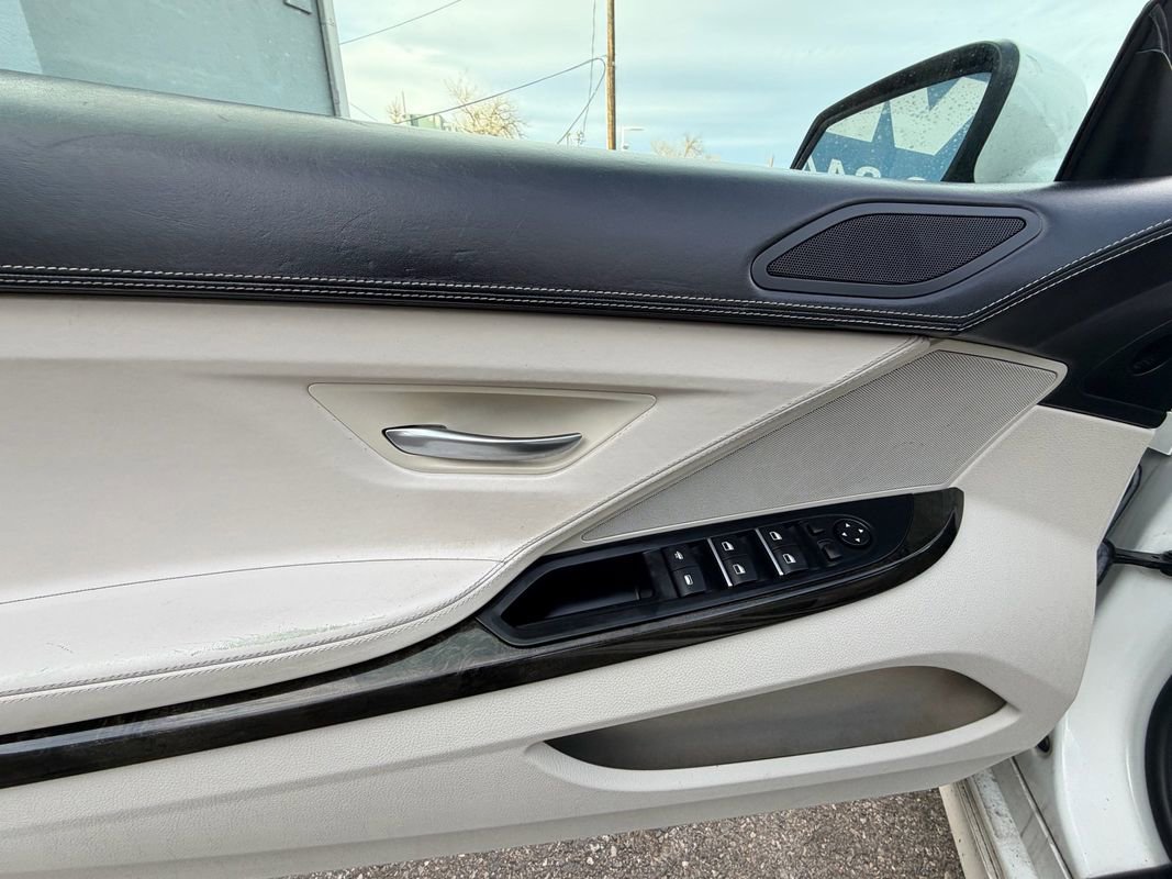 Used 2015 BMW 640i xDrive Convertible image 11