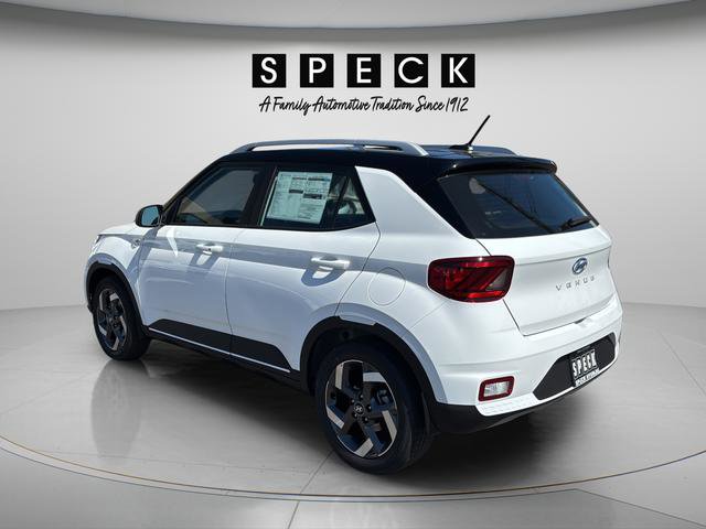 New 2026 Hyundai Venue SEL FWD image 3