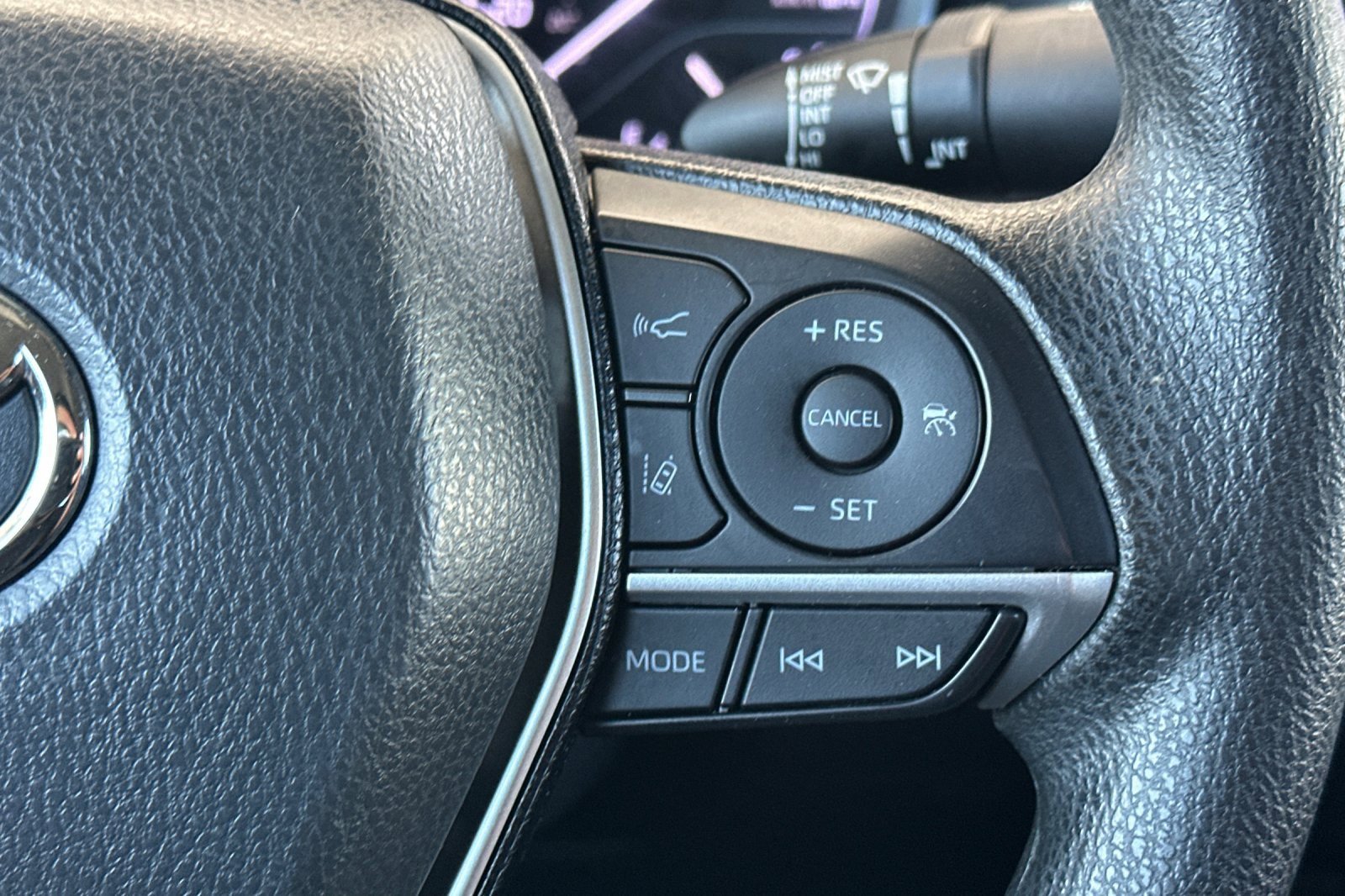 Used 2023 Toyota Camry LE image 31