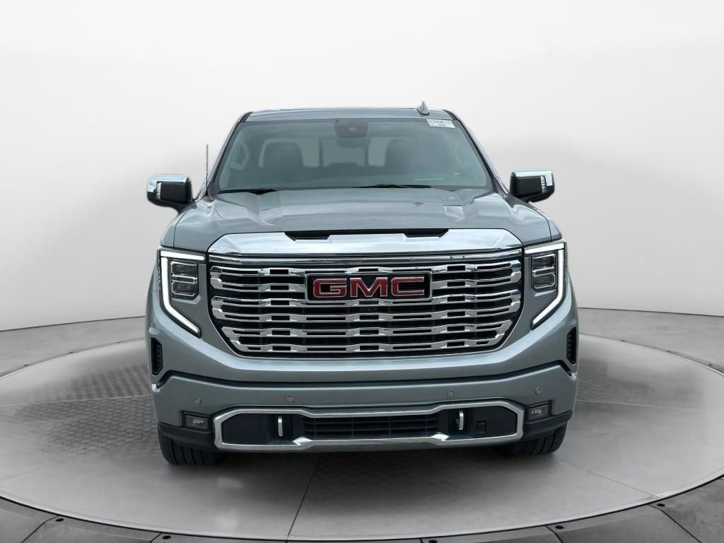 Used 2024 GMC Sierra 1500 Denali w/ Denali Reserve Package image 8