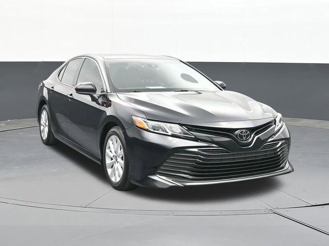 Used 2020 Toyota Camry LE image 21