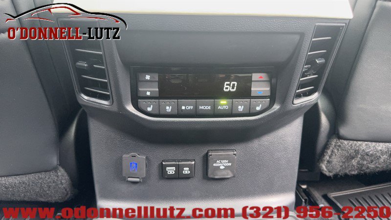 Used 2024 Toyota Sequoia Capstone RWD image 32