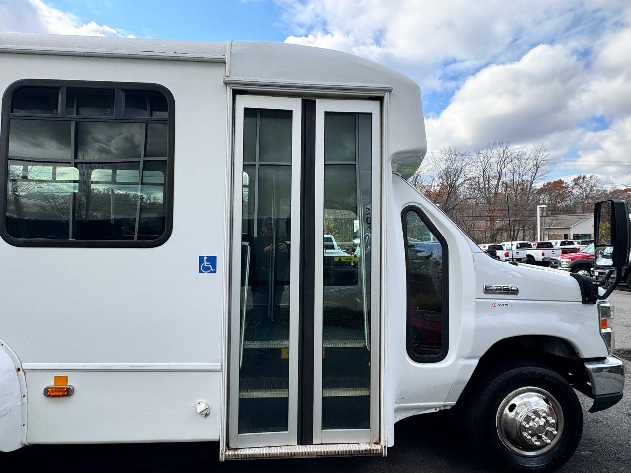 Used 2017 Ford E-350 and Econoline 350 Super Duty w/ Shuttle Bus Prep Package RWD image 16