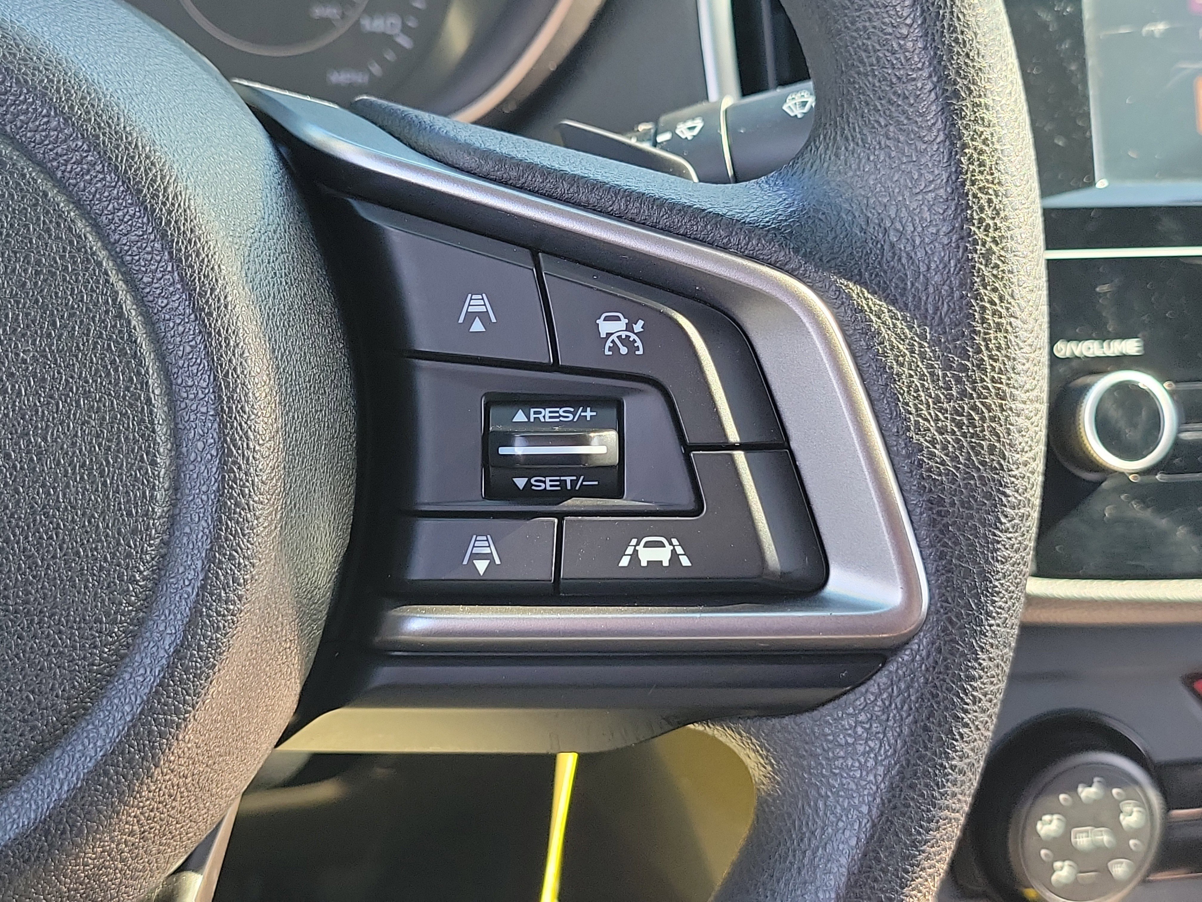 Used 2017 Subaru Impreza 2.0i Premium w/ BSD & Rcta/SRF/Eyesight image 28