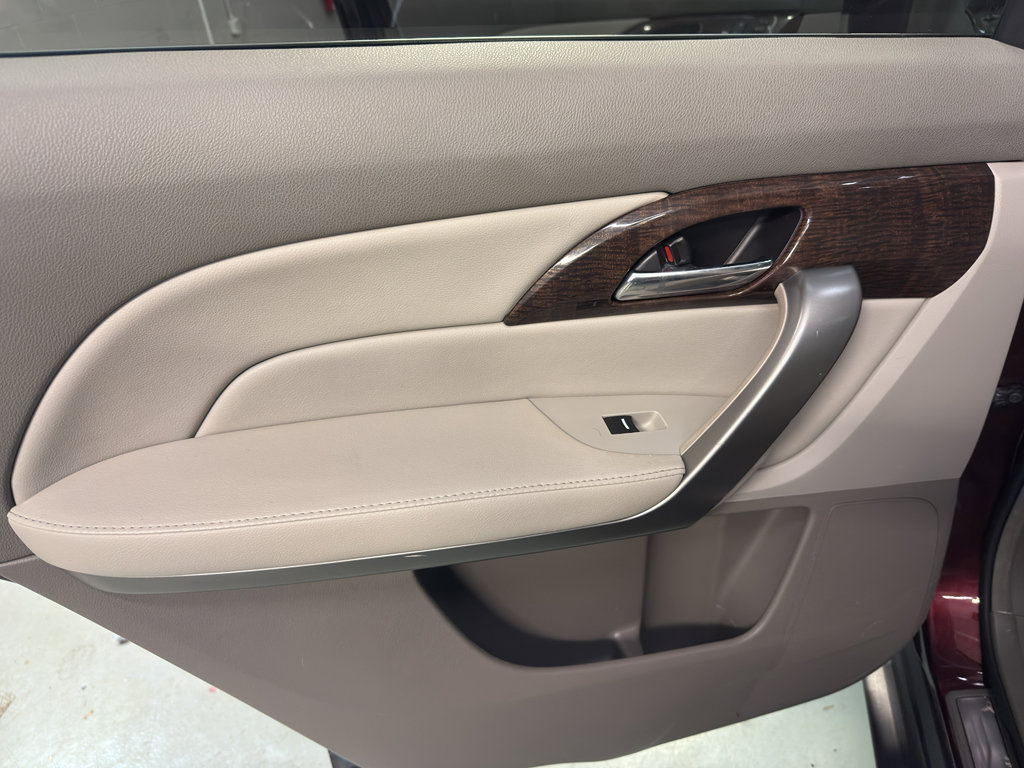 Used 2011 Acura MDX image 30