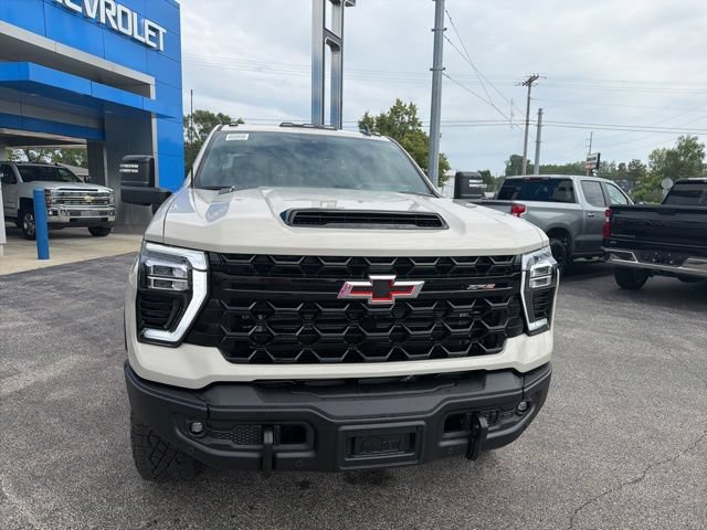 New 2026 Chevrolet Silverado 2500 ZR2 w/ ZR2 Bison Edition AWD/4WD image 15