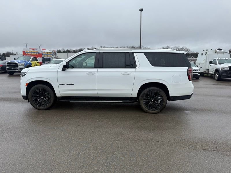 Used 2021 Chevrolet Suburban LT image 9