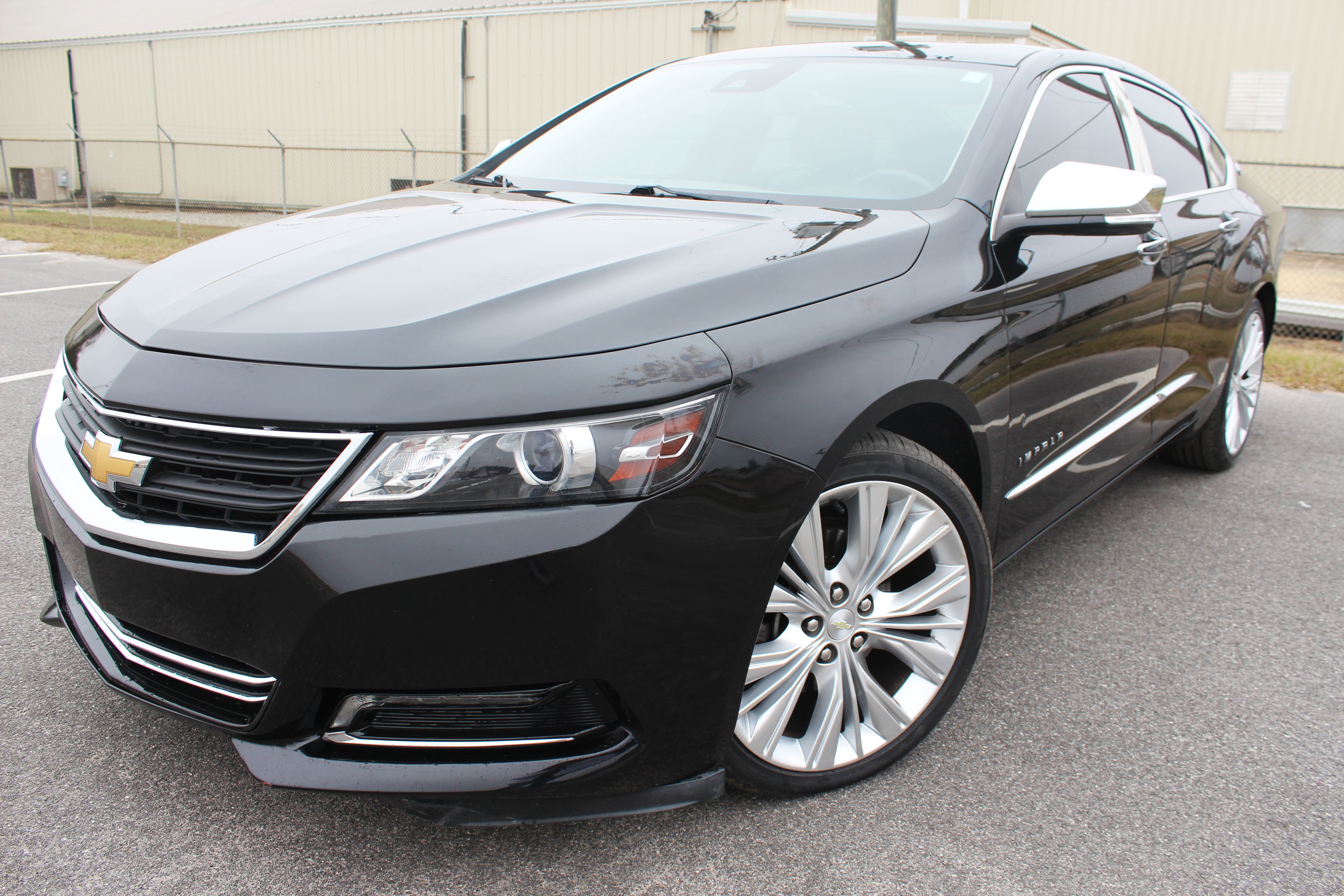 Used 2017 Chevrolet Impala Premier w/ Enhanced Convenience Package image 13