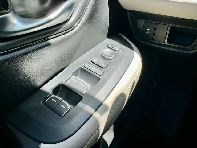 New 2027 Honda HR-V EX-L image 14